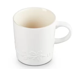 Le Creuset Holly Collectie Mok 200 Ml Aardewerk Katoenwit -Beroemde Servies Winkel lc 20200529 zs ps fs 60303204311511 003